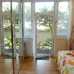 Apartment Abc Atelierwohnung F