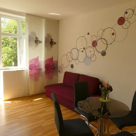 Apartment Abc Atelierwohnung F