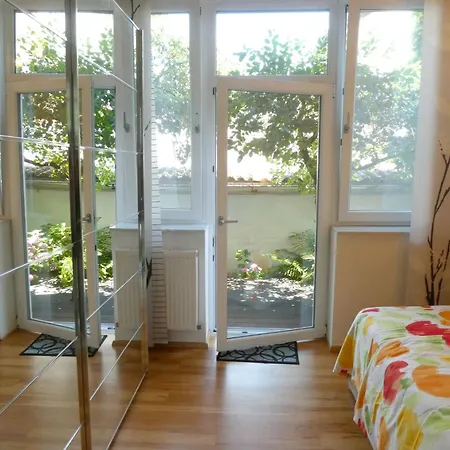 Apartment Abc Atelierwohnung F